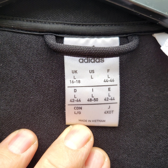 Adidas full zip up jacket / warm up , black size Large in great shape - Picture 3 of 4